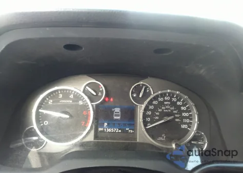 2017 Toyota Tundra Sr5 5.7L V8 from USA, damaged, VIN 5TFDW5F18HX633796